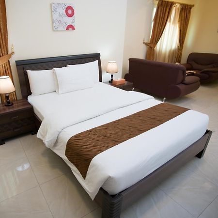 Tiger Home Hotel Apartments Muscat Eksteriør billede