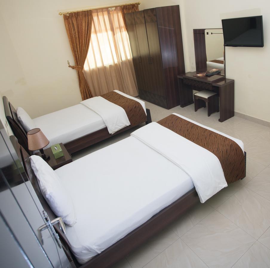 Tiger Home Hotel Apartments Muscat Eksteriør billede