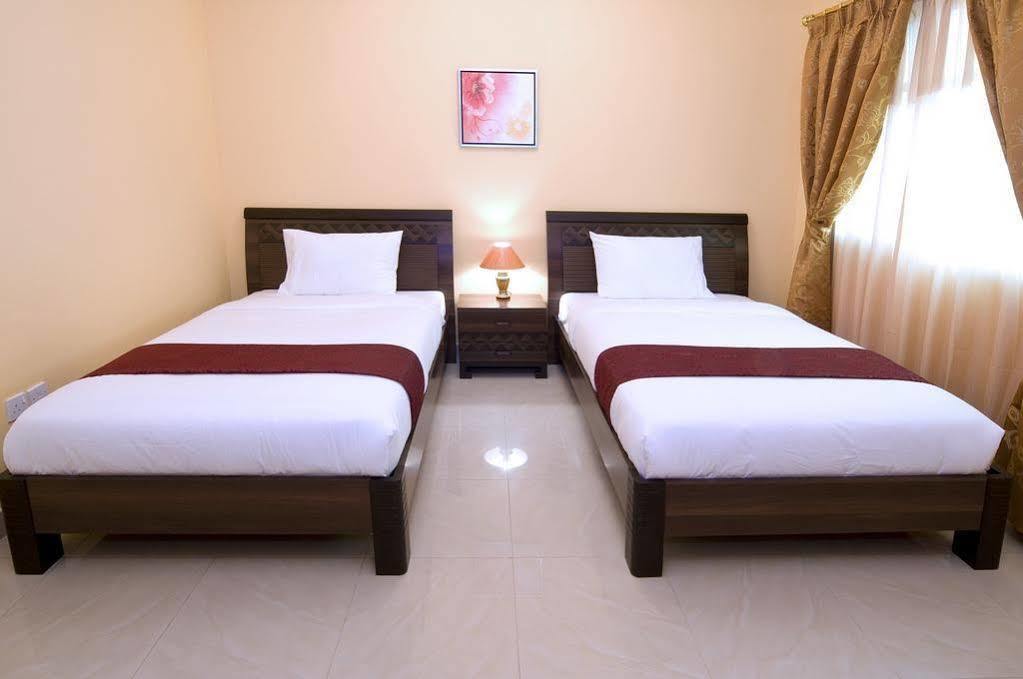 Tiger Home Hotel Apartments Muscat Eksteriør billede