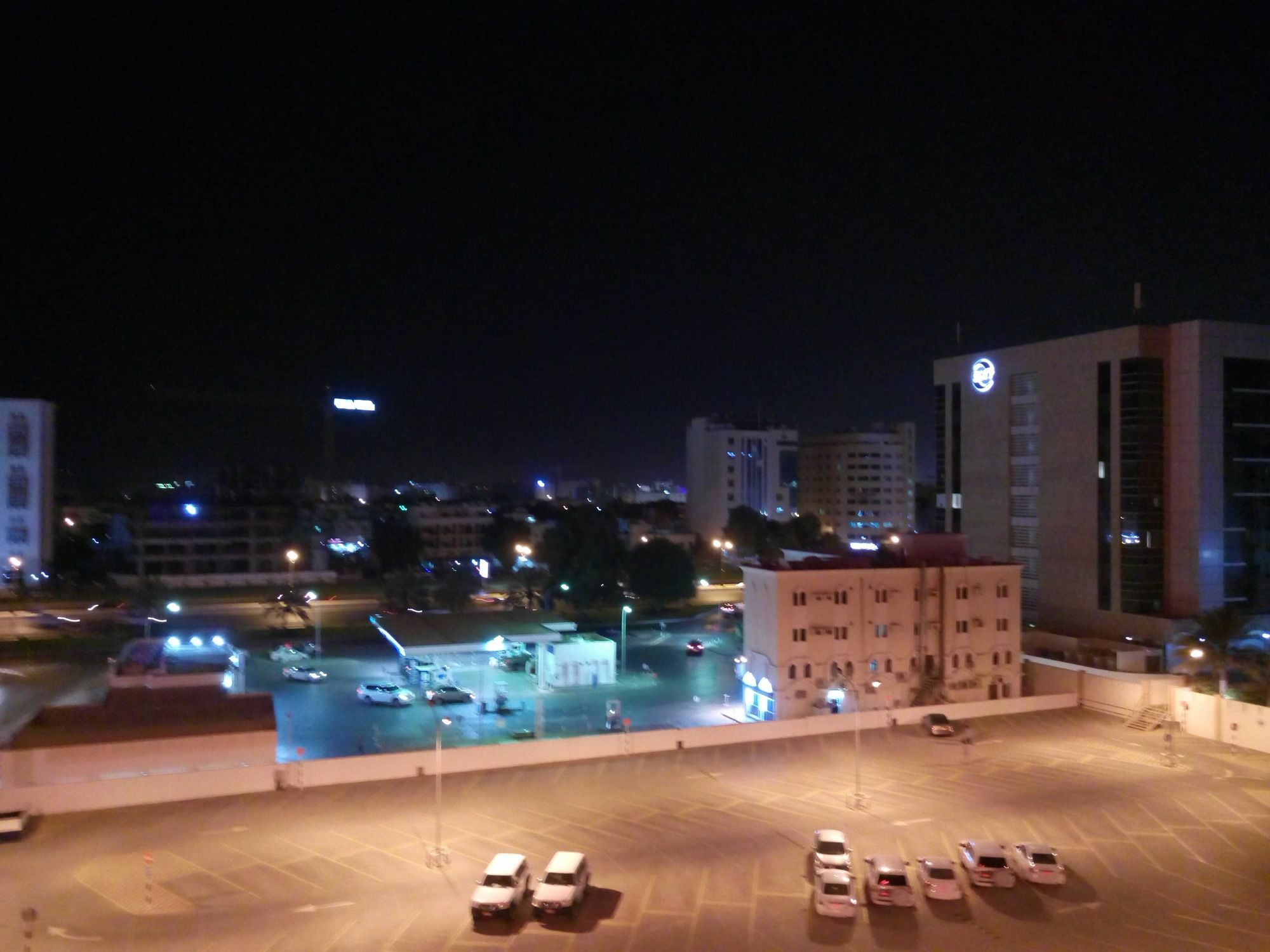 Tiger Home Hotel Apartments Muscat Eksteriør billede