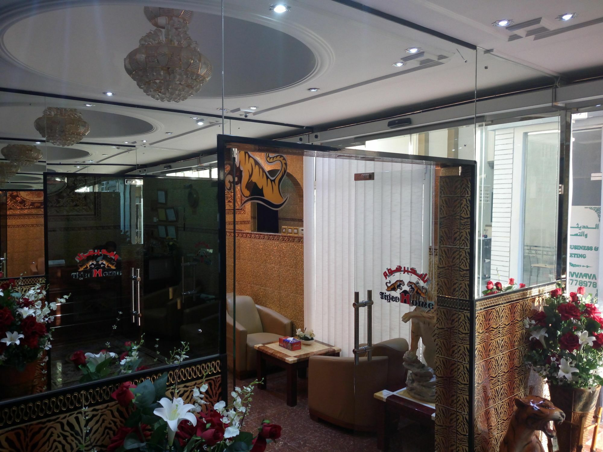 Tiger Home Hotel Apartments Muscat Eksteriør billede