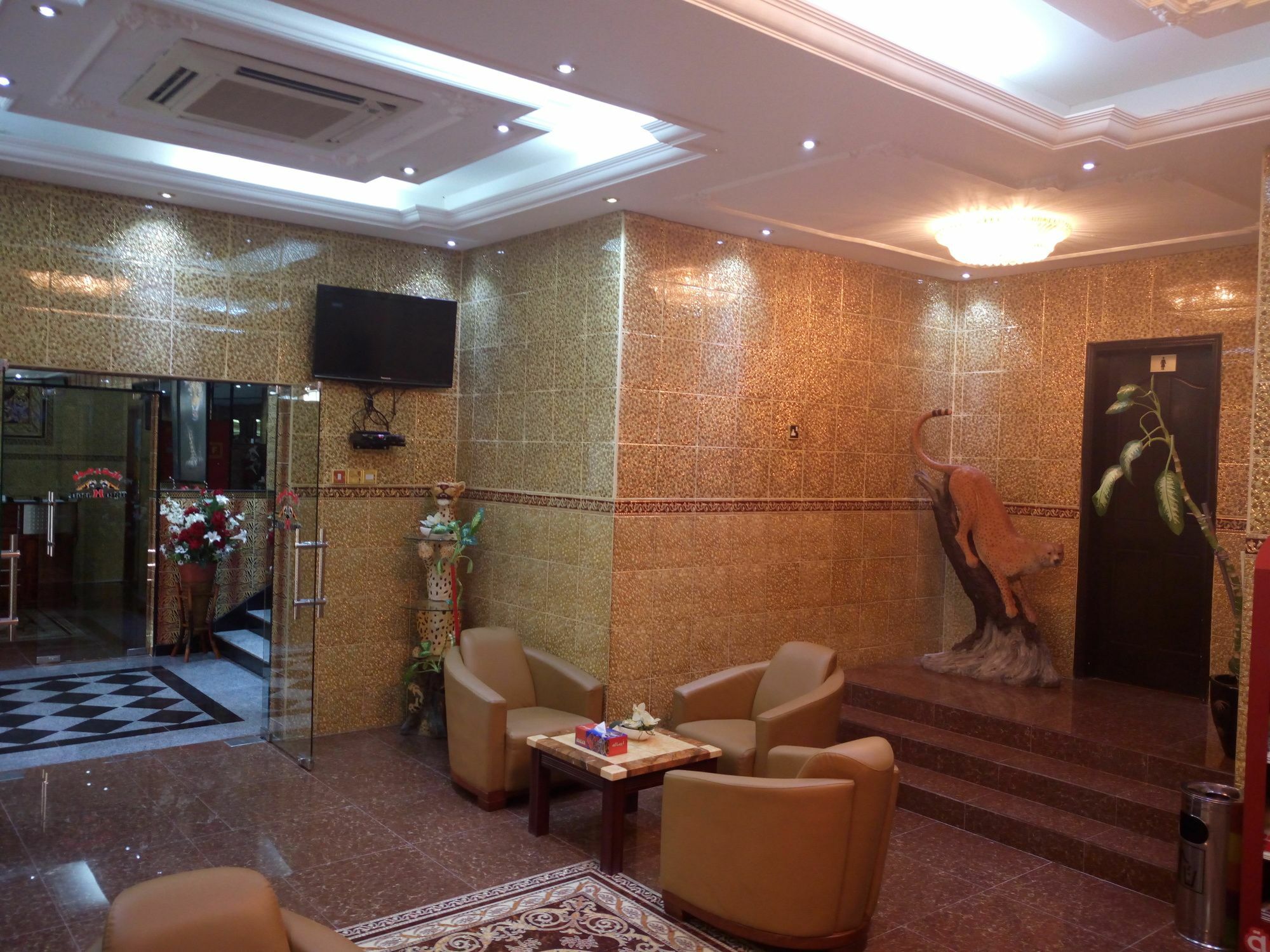 Tiger Home Hotel Apartments Muscat Eksteriør billede